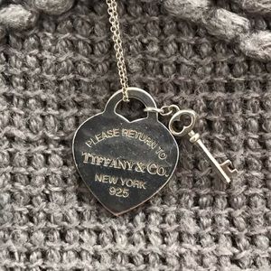 Tiffany & Co.  silver heart neckLace